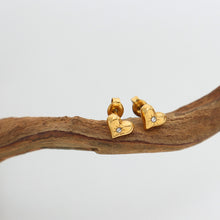 Load image into Gallery viewer, Titanium Steel Zircon Heart Stud Earrings