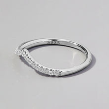 Load image into Gallery viewer, V Shape Inlaid Zircon 925 Sterling Silver Ring