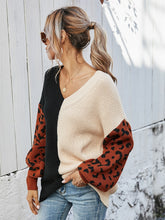 Load image into Gallery viewer, Woven Right Leopard Color Block V-Neck Tunic Pullover Sweater