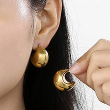 Load image into Gallery viewer, Stainless Steel Moon Shape Earrings