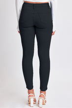 Load image into Gallery viewer, YMI Jeanswear Full Size Hyperstretch Mid-Rise Skinny Pants