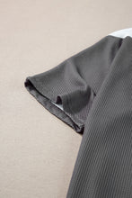 Load image into Gallery viewer, Color Block Round Neck Half Sleeve Top