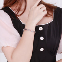 Load image into Gallery viewer, Stainless Steel Figure 8 Chain Link Bracelet