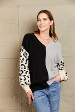 Load image into Gallery viewer, Woven Right Leopard Color Block V-Neck Tunic Pullover Sweater