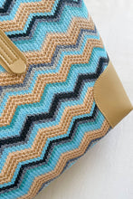 Load image into Gallery viewer, Chevron Straw Tote Bag