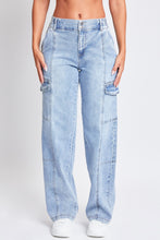 Load image into Gallery viewer, 9399 YMI Jeanswear High-Rise Straight Cargo Jeans