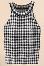Load image into Gallery viewer, Plaid Round Neck Sleeveless Knit Top