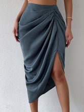 Load image into Gallery viewer, Ruched Slit High Wiast Skirt