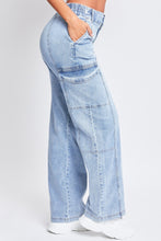 Load image into Gallery viewer, 9399 YMI Jeanswear High-Rise Straight Cargo Jeans