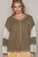 Load image into Gallery viewer, POL V-Neck Lace Balloon Sleeve Exposed Seam Top