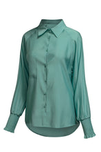 Load image into Gallery viewer, Pocketed Button Up Lantern Sleeve Shirt