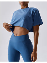 Load image into Gallery viewer, Cropped Round Neck Short Sleeve Active Top