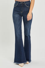 Load image into Gallery viewer, RISEN High Waist Raw Hem Flare Jeans