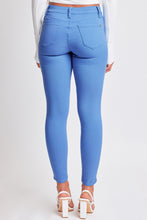 Load image into Gallery viewer, YMI Jeanswear Full Size Hyperstretch Mid-Rise Skinny Pants
