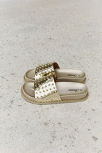 Load image into Gallery viewer, Forever Link Studded Platform Slide Sandal
