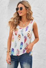 Load image into Gallery viewer, Leaf Print Scoop Neck Tank