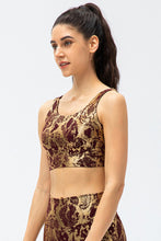 Load image into Gallery viewer, Metallic Snakeskin Print Cropped Yoga Tank