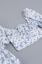 Load image into Gallery viewer, Ditsy Floral Puff Sleeve Crop Top
