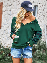 Load image into Gallery viewer, Plaid Quarter Snap Drawstring Detail Hoodie