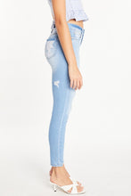 Load image into Gallery viewer, High waisted skinny with shredded abrasion