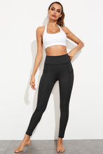 Load image into Gallery viewer, Exposed Seam Ruched Yoga Leggings