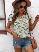 Load image into Gallery viewer, Textured Flutter Sleeve Blouse