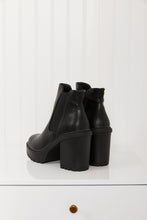 Load image into Gallery viewer, Forever Link Moving Forward Lug Sole Chelsea Booties