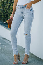 Load image into Gallery viewer, Light Wash Distressed Skinny Jeans with Pockets