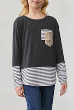 Load image into Gallery viewer, Girls Striped Color Block Sequin Pocket Top