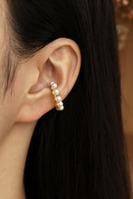 Load image into Gallery viewer, Pearl C-Shaped Ear Cuffs