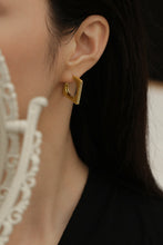 Load image into Gallery viewer, Rhinestone Open Square Earrings