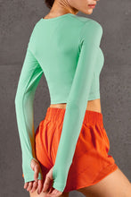 Load image into Gallery viewer, Breathable Cropped Long Sleeve Sports Top