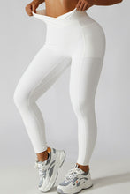 Load image into Gallery viewer, Crossover Waist Seamless Yoga Leggings