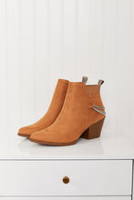 Load image into Gallery viewer, Fortune Dynamic Westside Pointed Toe Chain Detail Ankle Booties