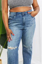 Load image into Gallery viewer, Judy Blue Becka Full Size Mid Rise Straight Jeans
