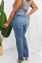 Load image into Gallery viewer, Judy Blue Becka Full Size Mid Rise Straight Jeans