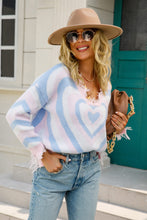 Load image into Gallery viewer, Heart Pattern Distressed Sweater