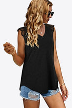 Load image into Gallery viewer, Spliced Lace Curved Hem Blouse