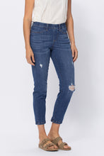 Load image into Gallery viewer, Judy Blue Chasing Dreams Pull-On Cropped Jeans