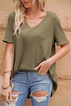 Load image into Gallery viewer, V-Neck Dropped Shoulder Tunic Top