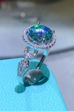 Load image into Gallery viewer, 2 Carat Moissanite Emerald Green Ring
