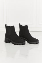 Load image into Gallery viewer, MMShoes Work For It Matte Lug Sole Chelsea Boots in Black