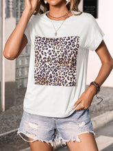 Load image into Gallery viewer, Leopard Graphic Round Neck Tee
