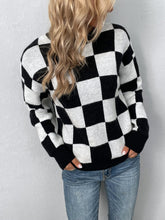 Load image into Gallery viewer, Checkered Dropped Shoulder Round Neck Sweater