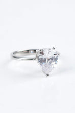 Load image into Gallery viewer, Classic Teardrop Moissanite Ring