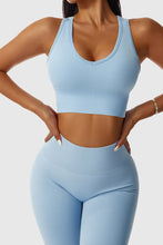 Load image into Gallery viewer, Breathable Sports Bra and Elastic Waistband Leggings Set