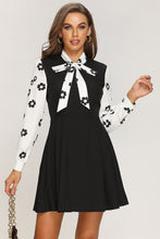 Load image into Gallery viewer, Floral Two-Tone Tie Neck Pleated Dress