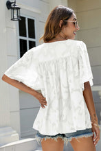 Load image into Gallery viewer, Applique Frill Trim Flutter Sleeve Blouse