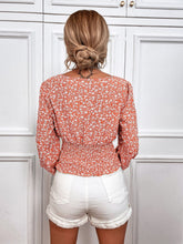 Load image into Gallery viewer, Ditsy Floral Balloon Sleeve Ruched Blouse