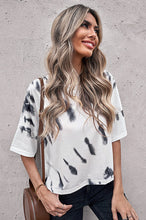 Load image into Gallery viewer, Tie-dye Crop Top